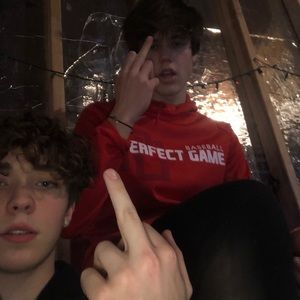 Meet your Posher, Skylar